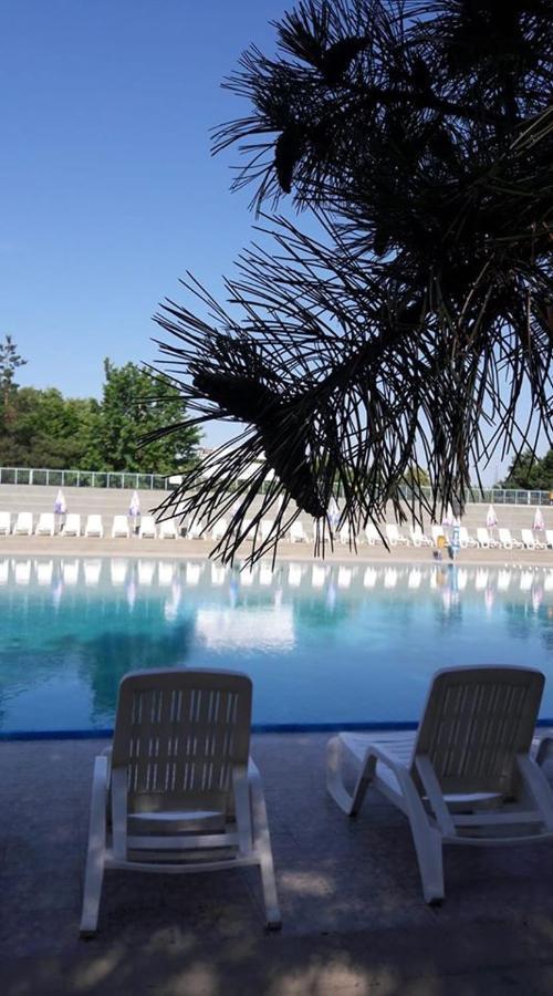 Hostel ADICA PRENOĆIŠTE SPORT Wellness centar - bazeni Ada Exterior foto